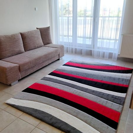 Wildflower Apartment Balatonfured Bagian luar foto