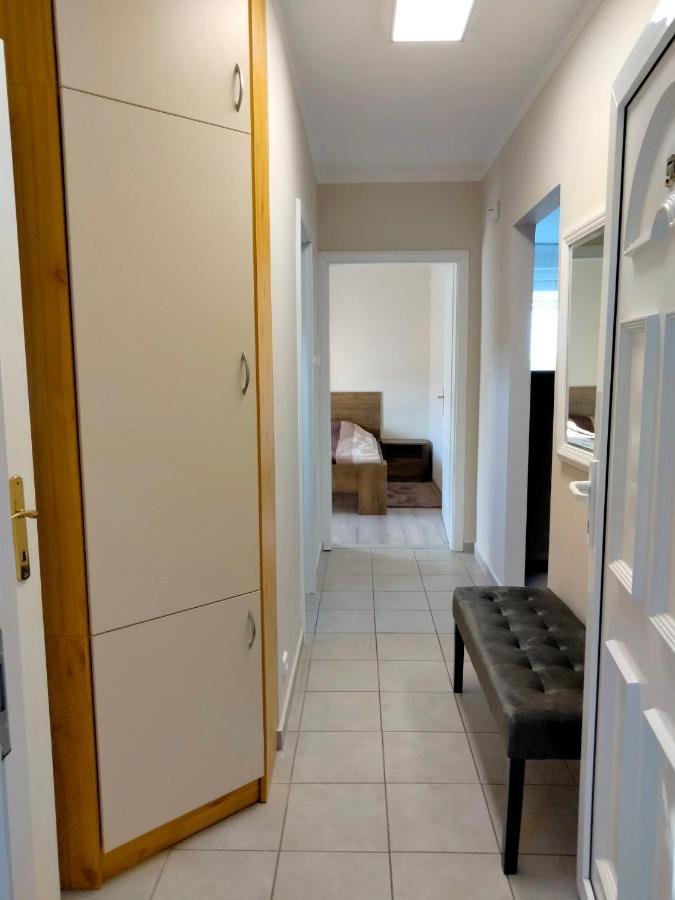 Wildflower Apartment Balatonfured Bagian luar foto